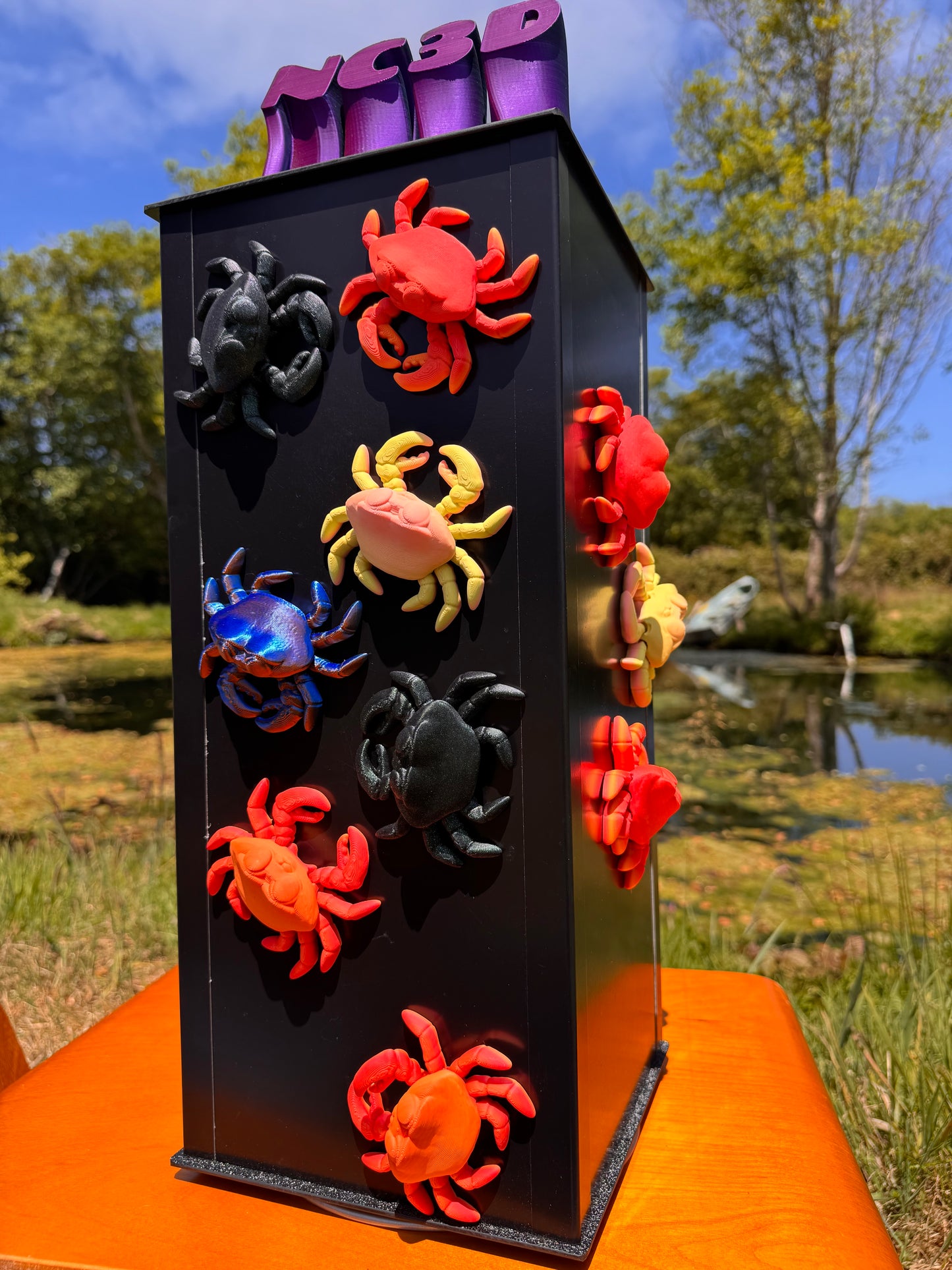 Crab Magnet