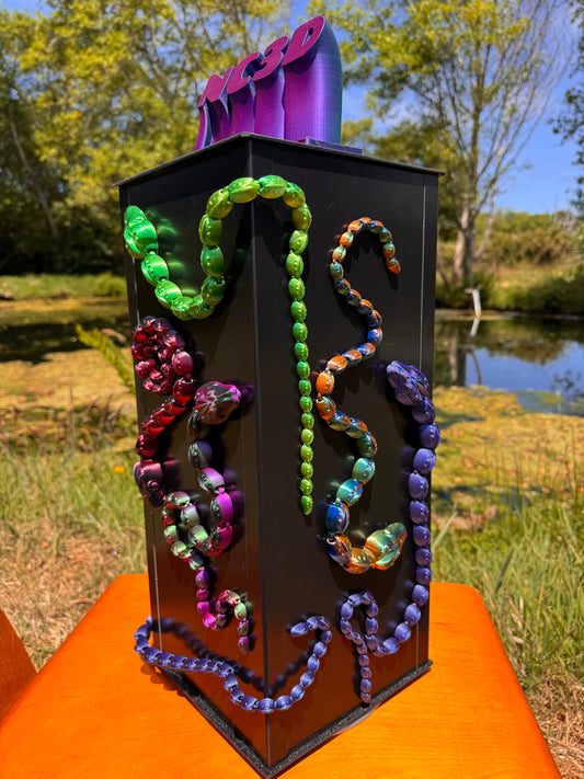 Snake Magnet